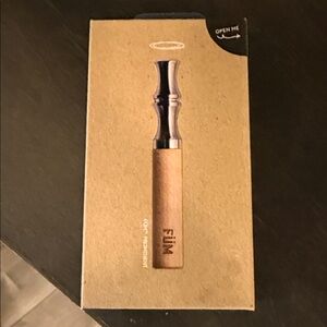 Wooden Aromatherapy Device - Natural and Silver